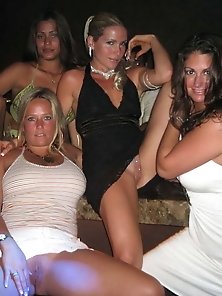 Upskirt no knickers #3