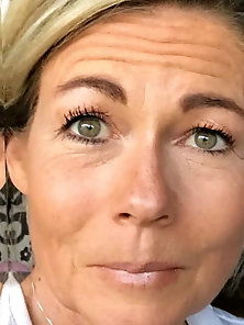 Ultra-sexy aged GF is getting nude on pix